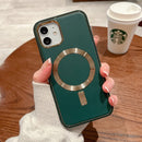 Leather Case with MagSafe® Green